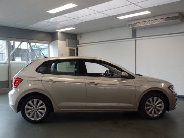 Volkswagen Polo 1.0 TSI Highline Automaat, Navigatie, Cruise controle, Clima cont