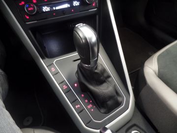 Volkswagen Polo 1.0 TSI Highline Automaat, Navigatie, Cruise controle, Clima cont