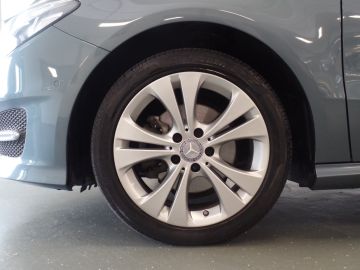 Mercedes-Benz B-Klasse 180 Ambition, Dealer onderhouden!!, Navigatie, Panodak, Clima con