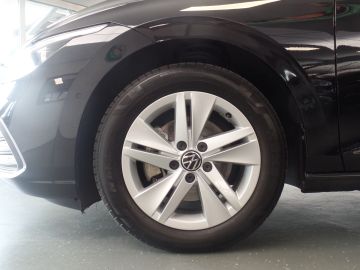 Volkswagen Golf Variant 1.0 eTSI Life Business Automaat,  Navigatie, Clima contro