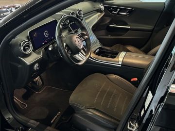Mercedes-Benz C-Klasse 220D AMG STYLING-MEMORY-DISTRONIC-360 CAMERA-TREKHAAK-COMPLEET