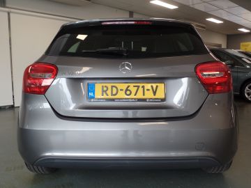 Mercedes-Benz A-Klasse 180 Business Solution Navigatie, Achteruitrijcamera, Cruise contr