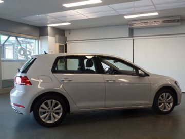 Volkswagen Golf 1.0 TSI Comfortline Navigatie, Clima controle, Cruise controle, P