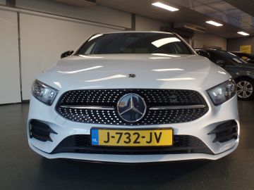 Mercedes-Benz A-Klasse 180 Business Solution AMG Full options, Amg pakket!!, Navigatie, 