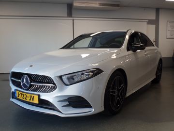 Mercedes-Benz A-Klasse 180 Business Solution AMG Full options, Amg pakket!!, Navigatie, 