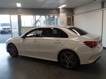 Mercedes-Benz A-Klasse 180 Business Solution AMG, Automaat, Full options, Amg pakket!!, 