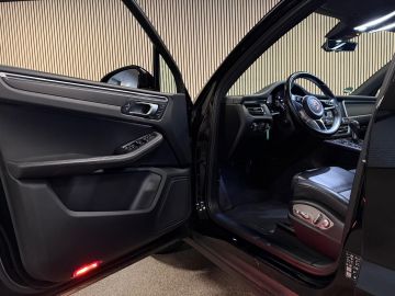 Porsche Macan 2.0-LUCHTVERING-PANORAMA-STOELEN 14 VOUDIG-CAMERA-STOELVENTILATIE