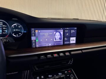 Porsche 911 3.0 Carrera-SCHUIFDAK-INNO DRIVE ADAPTIEF-SURROUND-PASM-21 INCH-O