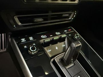Porsche 911 3.0 Carrera-SCHUIFDAK-INNO DRIVE ADAPTIEF-SURROUND-PASM-21 INCH-O