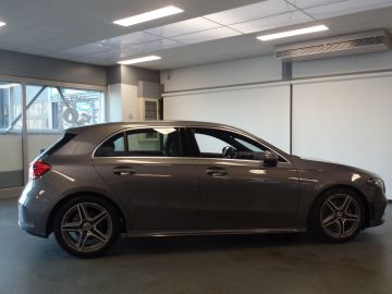Mercedes-Benz A-Klasse 160 Advantage AMG pakket!! Full options, Navigatie, Achteruitrijc