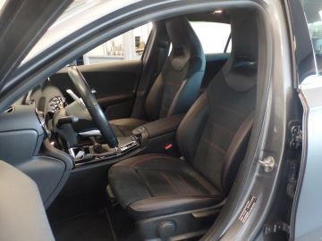 Mercedes-Benz A-Klasse 160 Advantage AMG pakket!! Full options, Navigatie, Achteruitrijc