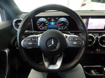 Mercedes-Benz A-Klasse 160 Advantage AMG pakket!! Full options, Navigatie, Achteruitrijc