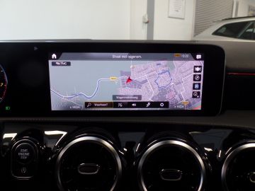 Mercedes-Benz A-Klasse 160 Advantage AMG pakket!! Full options, Navigatie, Achteruitrijc