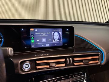 Mercedes-Benz EQC 400 4MATIC 80 kWh-SOH 95%-AMG STYLING-TREKHAAK-MEMORY-STOELVENTIL