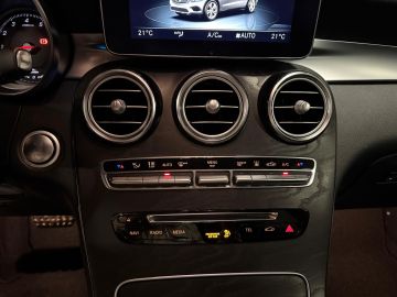 Mercedes-Benz GLC 350e Hybrid 4 Matic AMG STYLING-PANORAMA-LUCHTVERING-SOUND-CAMERA