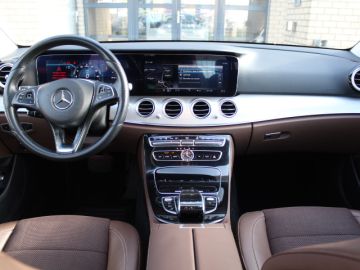 Mercedes-Benz E-Klasse 350e Hybrid AMG STYLING-SCHUIFDAK-WIDESCREEN-COMPLEET