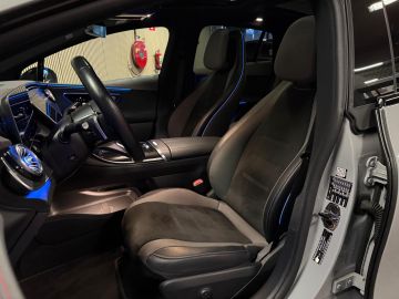 Mercedes-Benz EQE 300 AMG Styling 89 kWh-PANORAMA-NIGHT-MEMORY-ACC-CAMERA-ZEER COMP