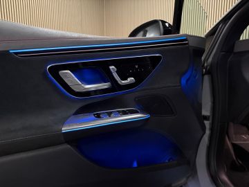 Mercedes-Benz EQE 300 AMG Styling 89 kWh-PANORAMA-NIGHT-MEMORY-ACC-CAMERA-ZEER COMP