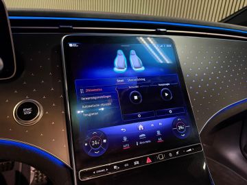 Mercedes-Benz EQE 300 AMG Styling 89 kWh-PANORAMA-NIGHT-MEMORY-ACC-CAMERA-ZEER COMP