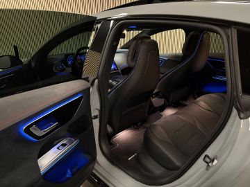 Mercedes-Benz EQE 300 AMG Styling 89 kWh-PANORAMA-NIGHT-MEMORY-ACC-CAMERA-ZEER COMP