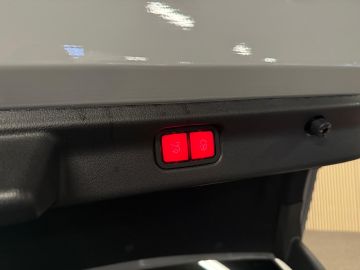 Mercedes-Benz EQE 300 AMG Styling 89 kWh-PANORAMA-NIGHT-MEMORY-ACC-CAMERA-ZEER COMP