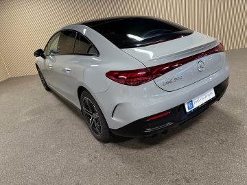 Mercedes-Benz EQE 300 AMG Styling 89 kWh-PANORAMA-NIGHT-MEMORY-ACC-CAMERA-ZEER COMP