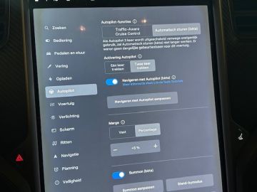 Tesla Model S 75D AWD 334 PK-PANORAMA-AUTOPILOT 2.5-COMPLEET