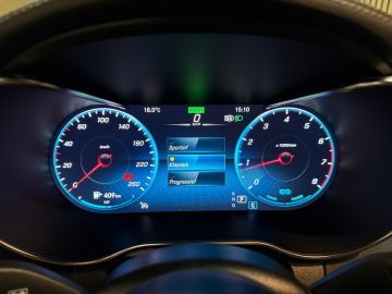 Mercedes-Benz GLC 300 4MATIC-360 CAMERA-BURMESTER-TREKHAAK-PANORAMA-COMPLEET