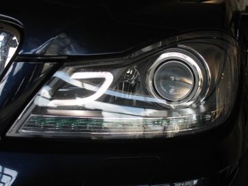 Mercedes-Benz C-Klasse VERKOCHT!!! 250 Elegance/Automaat/Navi/Pts/Ils xenon/Zonnedak/Tre