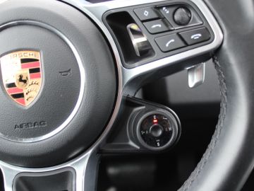 Porsche Cayenne 3.0 E Hybrid-PANORAMA-LUCHTVERING-SPORT CHRONO-ADAP. STOELEN-ZEER