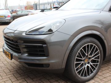 Porsche Cayenne 3.0 E Hybrid-PANORAMA-LUCHTVERING-SPORT CHRONO-ADAP. STOELEN-COMP