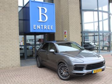 Porsche Cayenne 3.0 E Hybrid-PANORAMA-LUCHTVERING-SPORT CHRONO-ADAP. STOELEN-COMP