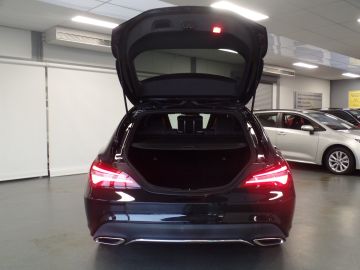 Mercedes-Benz CLA Shooting Brake 180 Prestige Automaat Navi, Achteruitrijcam,  1/2 