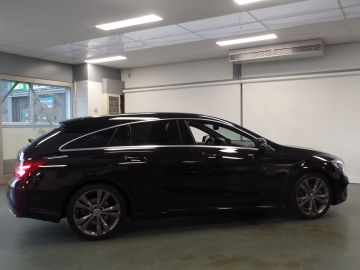 Mercedes-Benz CLA Shooting Brake 180 Prestige Automaat Navi, Achteruitrijcam,  1/2 