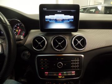 Mercedes-Benz CLA Shooting Brake 180 Prestige Automaat Navi, Achteruitrijcam,  1/2 