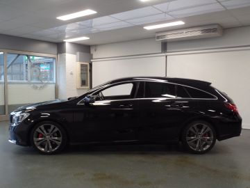 Mercedes-Benz CLA Shooting Brake 180 Prestige Automaat Navi, Achteruitrijcam,  1/2 