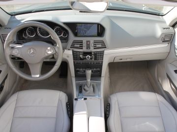 Mercedes-Benz E-Klasse Cabriolet VERKOCHT!!! 200 CGI/Automaat/Leder/Memory/Airscarf/Coma