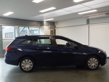 Opel Astra Sports Tourer 1.2 Business Executive Apple Carplay, Achteruitrijc