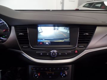 Opel Astra Sports Tourer 1.2 Business Executive Apple Carplay, Achteruitrijc