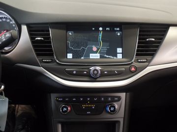Opel Astra Sports Tourer 1.2 Business Executive Apple Carplay, Achteruitrijc