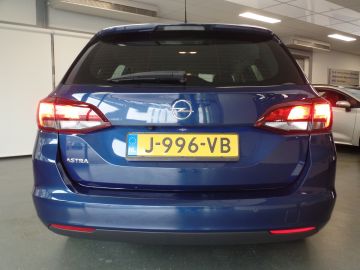 Opel Astra Sports Tourer 1.2 Business Executive Apple Carplay, Achteruitrijc