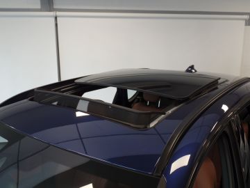 BMW 2 Serie Active Tourer 220i Executive Automaat 192pk!! Full options!, Navi