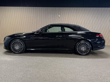 Mercedes-Benz CLE Cabriolet 200 AMG STYLING-AIRSCARF-MEMORY-360 CAMERA-TREKHAAK-ZEE