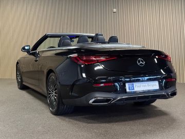 Mercedes-Benz CLE Cabriolet 200 AMG STYLING-AIRSCARF-MEMORY-360 CAMERA-TREKHAAK-ZEE
