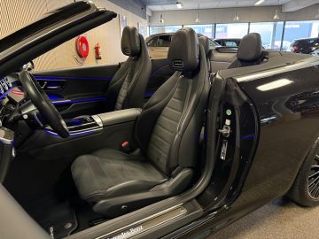 Mercedes-Benz CLE Cabriolet 200 AMG STYLING-AIRSCARF-MEMORY-360 CAMERA-TREKHAAK-ZEE