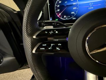 Mercedes-Benz CLE Cabriolet 200 AMG STYLING-AIRSCARF-MEMORY-360 CAMERA-TREKHAAK-ZEE