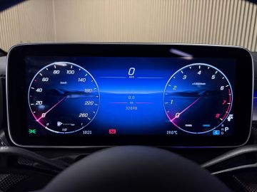 Mercedes-Benz CLE Cabriolet 200 AMG STYLING-AIRSCARF-MEMORY-360 CAMERA-TREKHAAK-ZEE