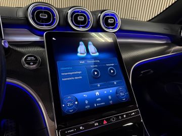 Mercedes-Benz CLE Cabriolet 200 AMG STYLING-AIRSCARF-MEMORY-360 CAMERA-TREKHAAK-ZEE