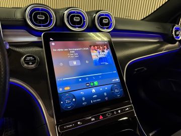 Mercedes-Benz CLE Cabriolet 200 AMG STYLING-AIRSCARF-MEMORY-360 CAMERA-TREKHAAK-ZEE