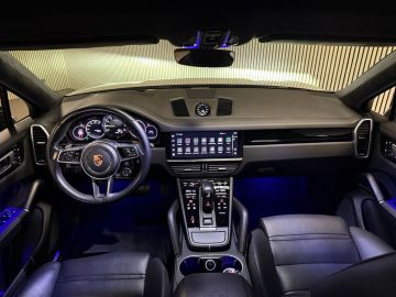Porsche Cayenne Coupé 3.0 E-Hybrid-SPORT DESIGN-PANORAMA-18 WEGS-INNODRIVE-STOELV